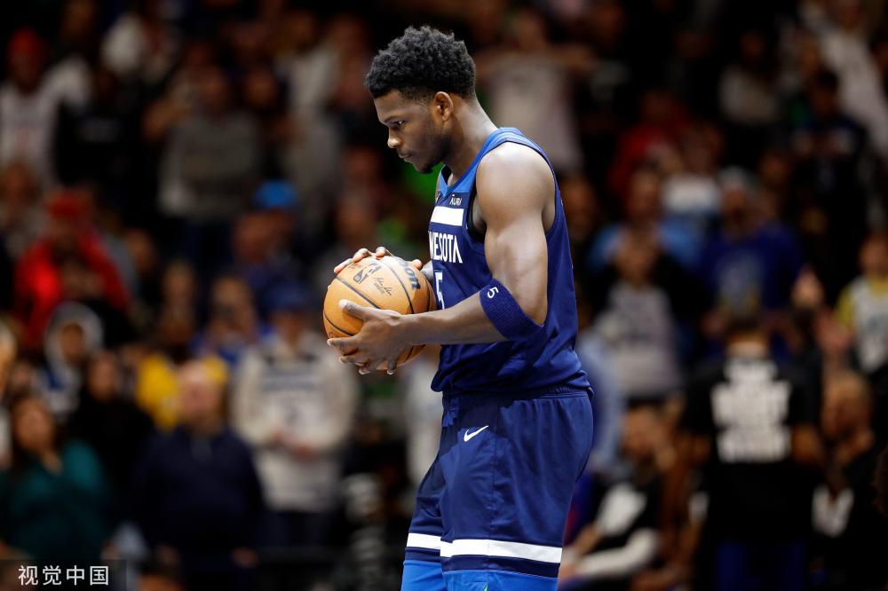 并引导队友 并引导队友